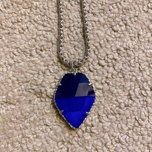 Kendra Scott necklace